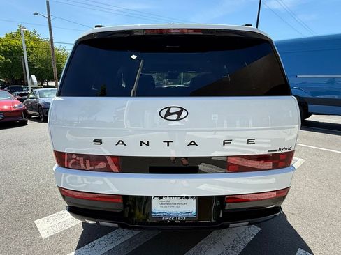 Certified 2025 Hyundai Santa Fe Calligraphy AWD/4WD image 4