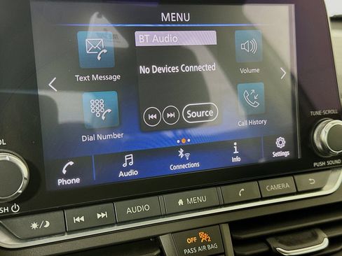 Used 2022 Nissan Altima 2.5 SV FWD image 15