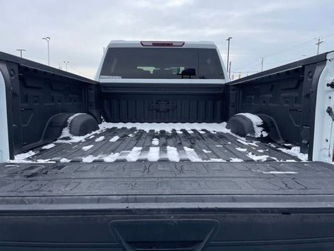 Certified 2021 Chevrolet Silverado 2500 Custom w/ Custom Value Package image 11