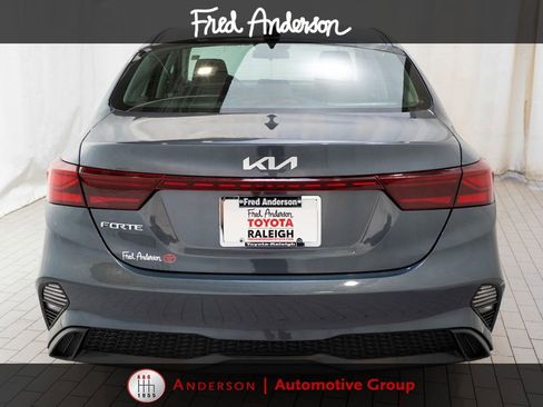 Used 2024 Kia Forte LXS FWD image 4
