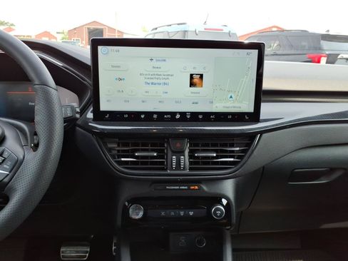 Used 2023 Ford Escape ST-Line w/ Tech Pack #1 AWD/4WD image 19