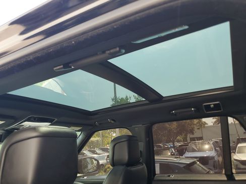 Used 2020 Land Rover Range Rover HSE AWD/4WD image 14