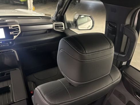 Used 2026 Toyota Tundra SR5 w/ SR5 Premium Package AWD/4WD image 14