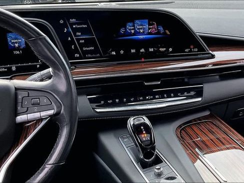 Used 2021 Cadillac Escalade Premium Luxury w/ Driver Assist Tech Package image 9