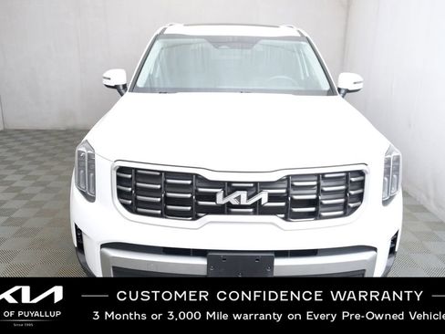 Certified 2023 Kia Telluride S w/ S Sunroof Package image 2
