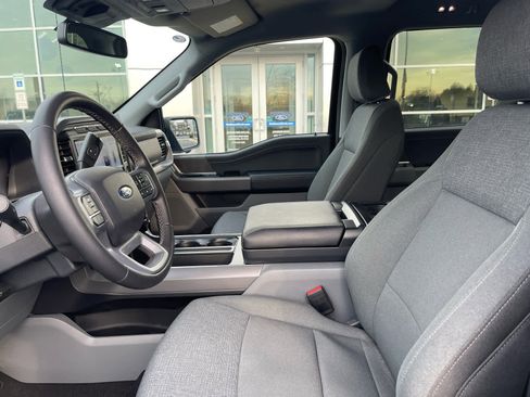 Used 2024 Ford F150 XLT w/ Mobile Office Package image 11