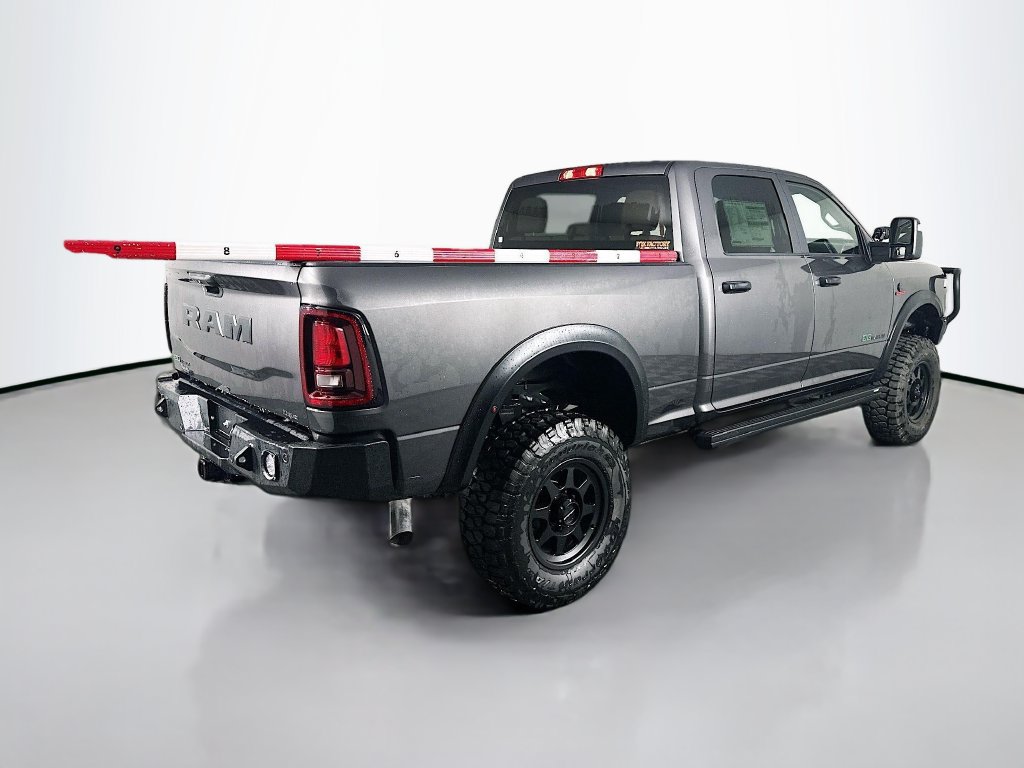 New 2025 RAM 2500 Big Horn AWD/4WD image 7