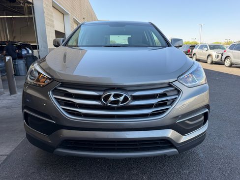 Used 2018 Hyundai Santa Fe Sport FWD image 23