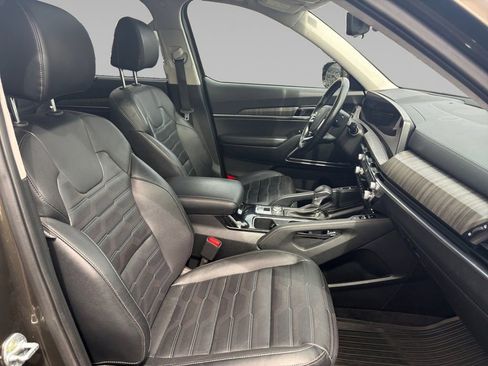 Used 2023 Kia Telluride SX Prestige AWD/4WD image 18