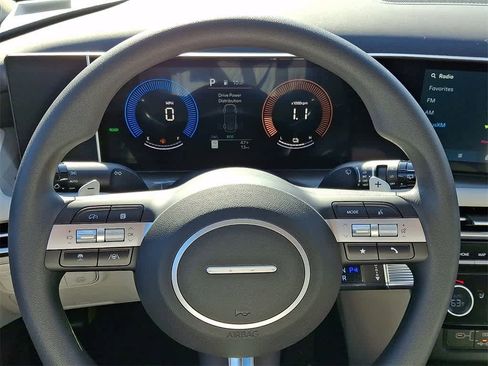 New 2026 Hyundai Tucson SEL image 16