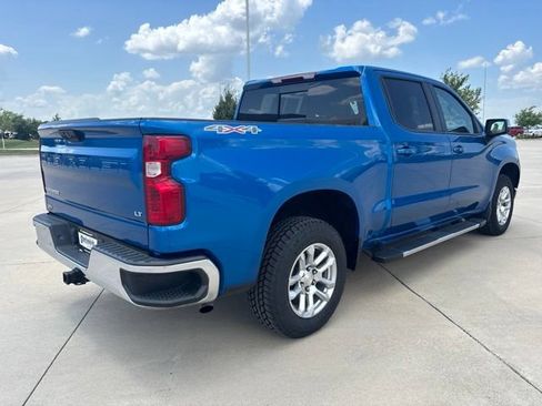 Used 2022 Chevrolet Silverado 1500 LT w/ Convenience Package II AWD/4WD image 41