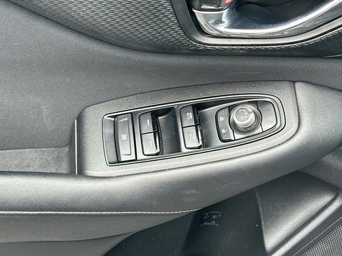 Used 2024 Subaru Outback Premium AWD/4WD image 15