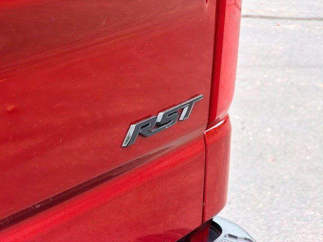 Used 2025 Chevrolet Silverado 1500 RST AWD/4WD image 29