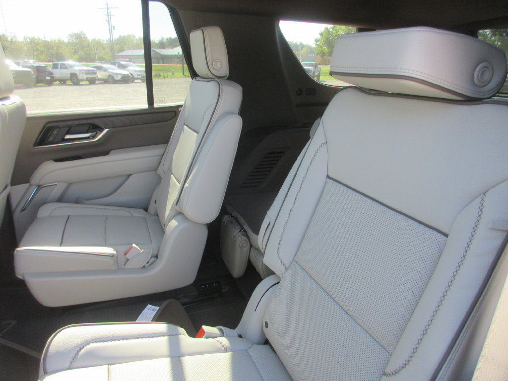 New 2027 GMC Yukon Denali AWD/4WD image 12