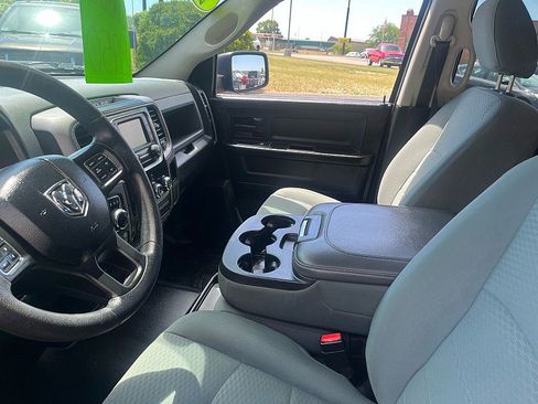 Used 2015 RAM 1500 Tradesman w/ Popular Equipment Group AWD/4WD image 18