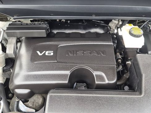 Used 2019 Nissan Pathfinder SL FWD image 22