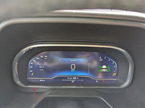 Used 2022 Chevrolet Tahoe LT w/ LT Signature Package RWD image 9
