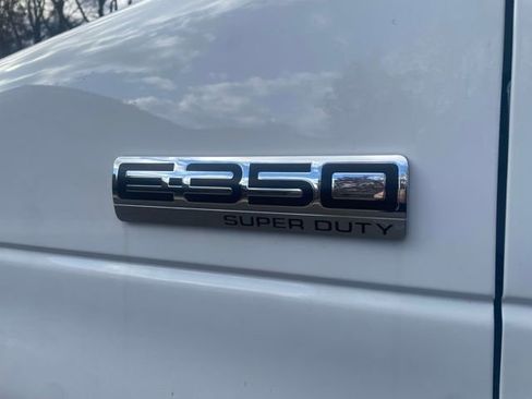 New 2026 Ford E-350 and Econoline 350 Super Duty w/ Power Equipment Group image 17