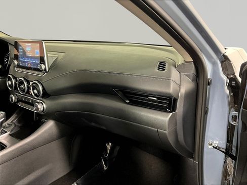 Certified 2024 Nissan Sentra SV FWD image 26