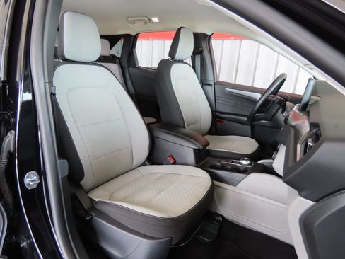 Used 2024 Ford Escape Active FWD image 35