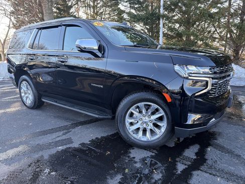 Used 2024 Chevrolet Tahoe Premier w/ Premium Package image 2