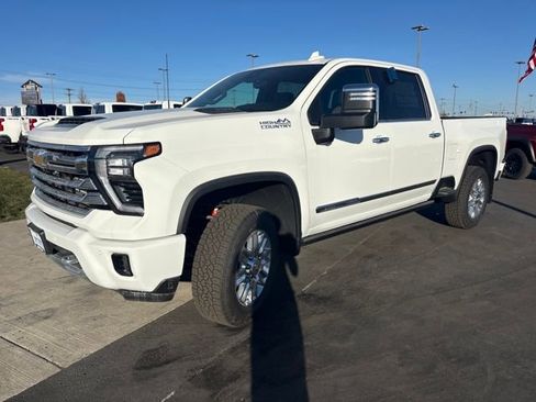 New 2025 Chevrolet Silverado 3500 High Country w/ Technology Package image 7