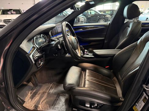 Used 2019 BMW 540i w/ Convenience Package image 15