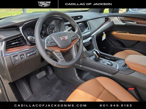 New 2026 Cadillac XT5 Premium Luxury w/ Driver Assist Package FWD image 12