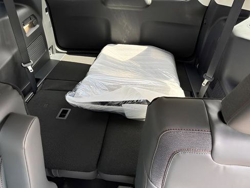New 2026 Ford Explorer Active w/ Active Comfort Package AWD/4WD image 15