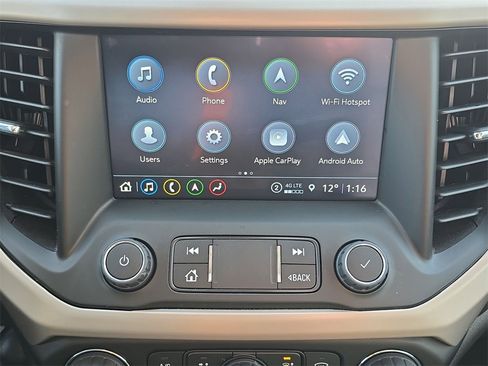 Used 2023 GMC Acadia Denali w/ Denali Ultimate Package image 14