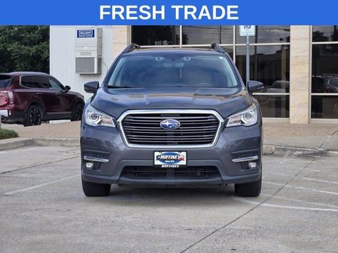 Used 2019 Subaru Ascent Limited AWD/4WD image 2