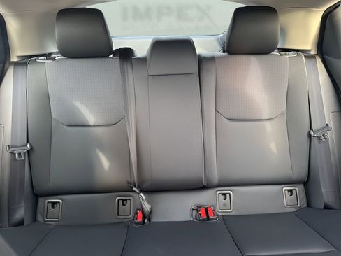 Used 2025 Toyota Prius LE image 10