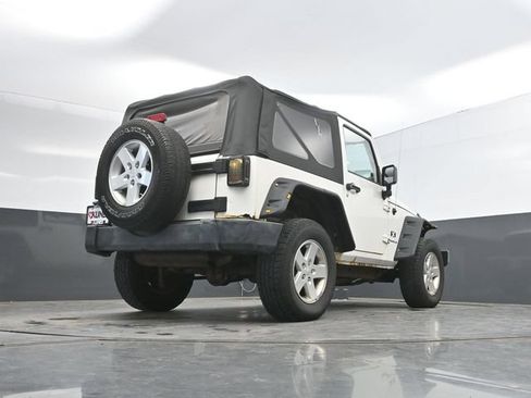 Used 2008 Jeep Wrangler X AWD/4WD image 27