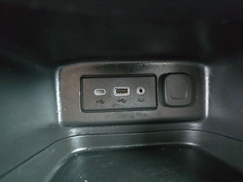 Used 2024 Chevrolet Equinox LT image 26