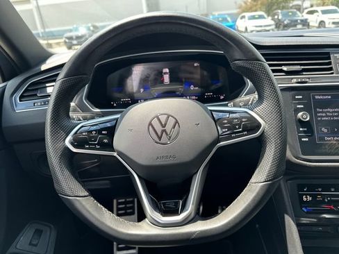 Certified 2024 Volkswagen Tiguan SE R-Line AWD/4WD image 18
