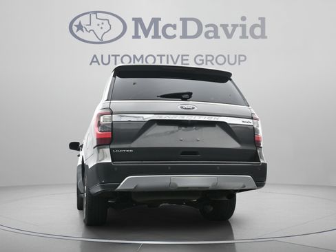 Used 2018 Ford Expedition Max Limited RWD image 30