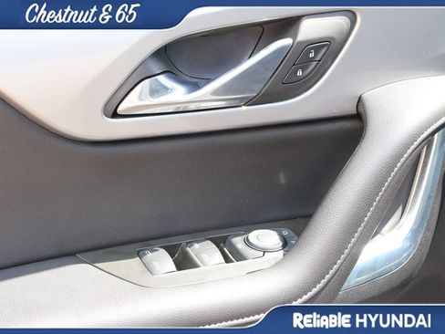 Used 2023 Chevrolet Blazer LT w/ Sound & Technology Package FWD image 23