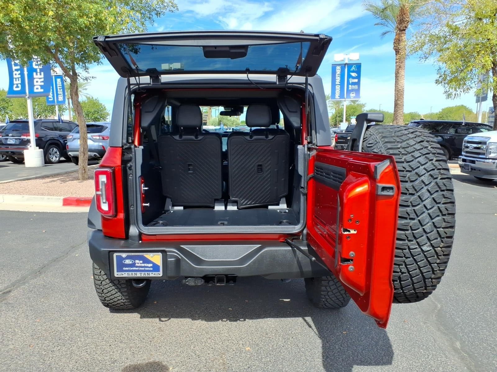 Used 2024 Ford Bronco Big Bend w/ Sasquatch Package AWD/4WD image 14