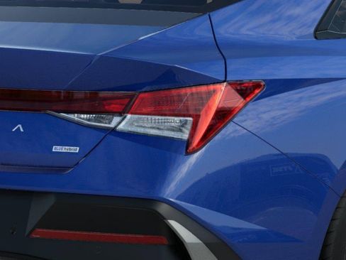 New 2026 Hyundai Elantra Blue image 10