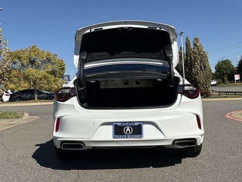 New 2025 Acura TLX w/ Technology Package FWD image 15