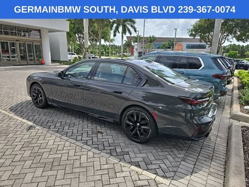 Used 2023 BMW 740i RWD image 4