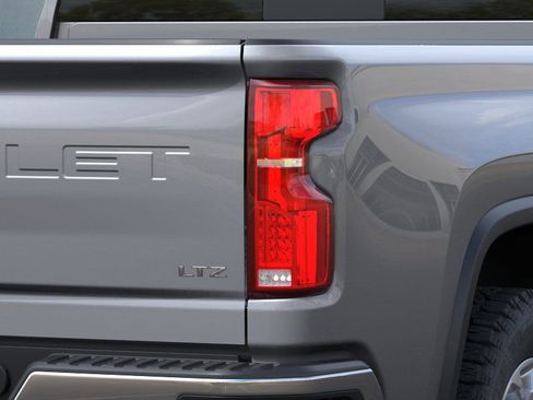 New 2026 Chevrolet Silverado 2500 LTZ w/ LTZ Premium Package AWD/4WD image 35