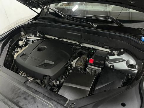 Used 2017 Volvo XC90 T6 Inscription w/ Vision Package image 28