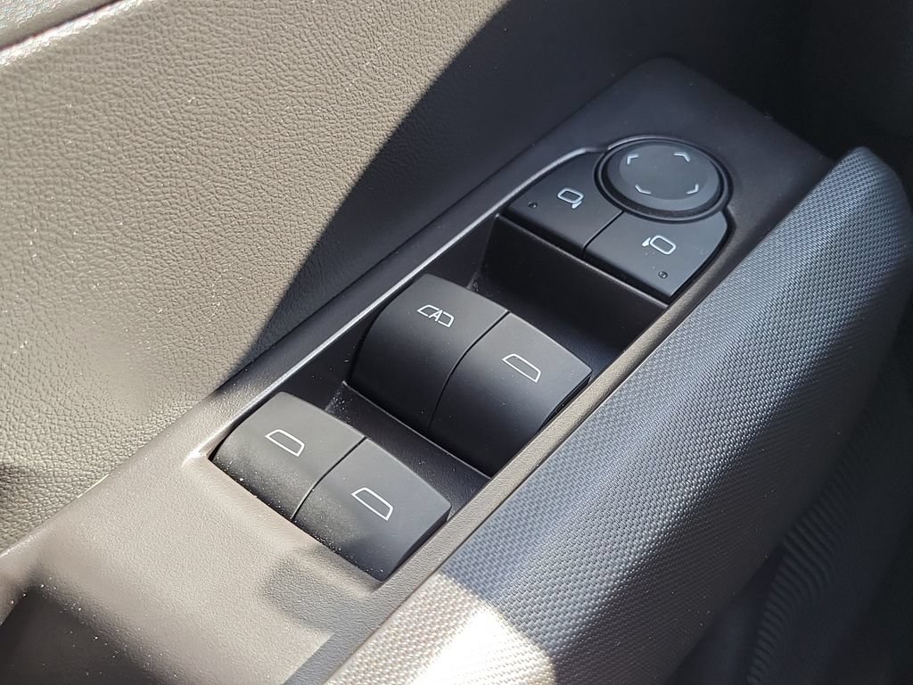 Used 2024 Chevrolet Colorado Trail Boss w/ LPO, Skid Plate Package AWD/4WD image 13