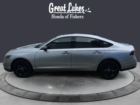 Used 2025 Honda Accord SE image 2