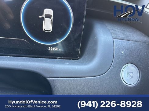 Certified 2023 Hyundai Tucson Limited image 13