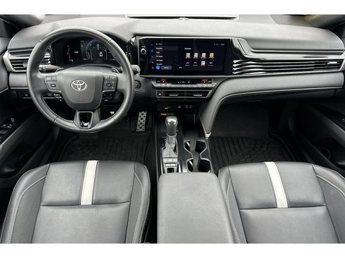 Used 2025 Toyota Camry SE w/ Multimedia Upgrade Package FWD image 15
