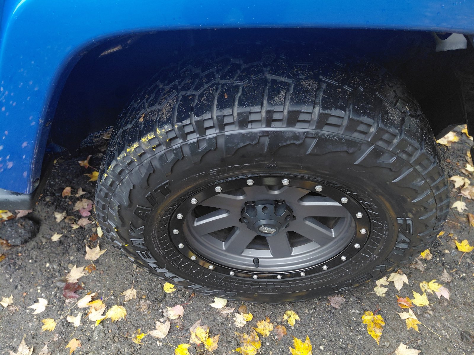 Used 2016 Jeep Wrangler Sahara AWD/4WD image 21