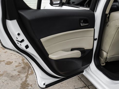 Used 2017 Acura ILX image 43