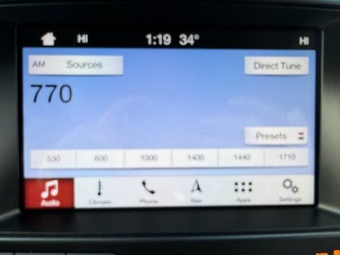 Used 2017 Ford Explorer Platinum image 13